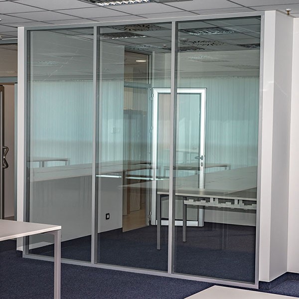 STAKLENI PREGRADNI ZIDOVI